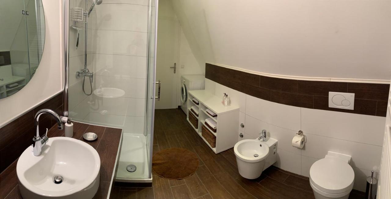 Ferienwohnung Janus Altstadt-Hameln Haus 1 Inklusive Parkplatz Mit Und Ohne Balkon Hamelin Ngoại thất bức ảnh